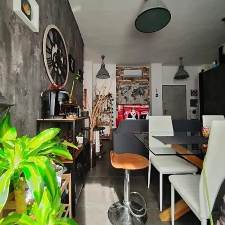 Del Borgo Homestay szállás *