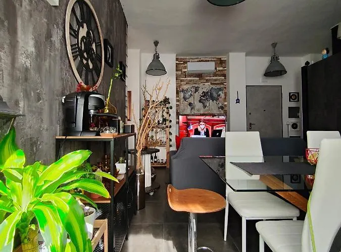 Del Borgo Homestay szállás *